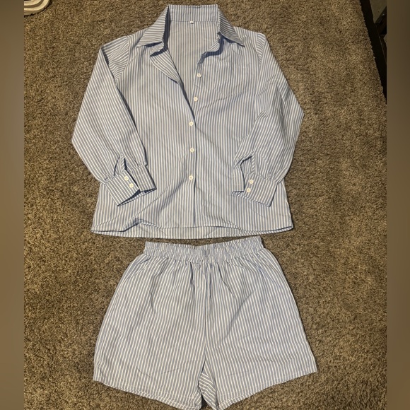 Striped Set - Picture 3 of 5